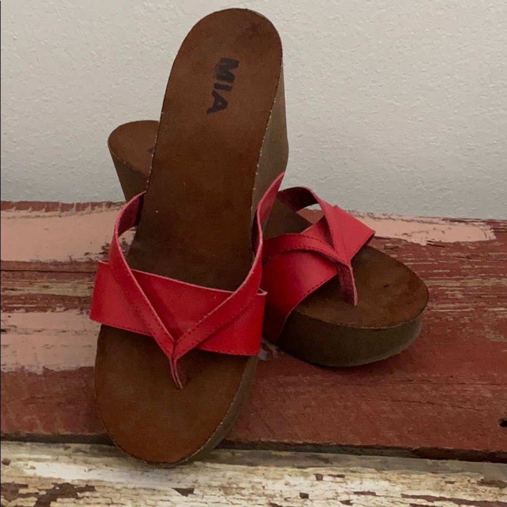 Mia Red Wedge Sandals